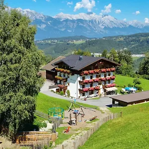Sattlerhof Apartment