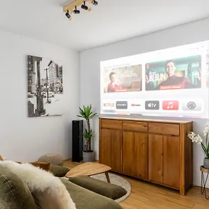 Edler Wohnraum Panoramablick 3 Sz Boxspringbetten, E-ladestation, Kaffeevollautomat, Klima, Lift, Terrasse & 2xtg Graz